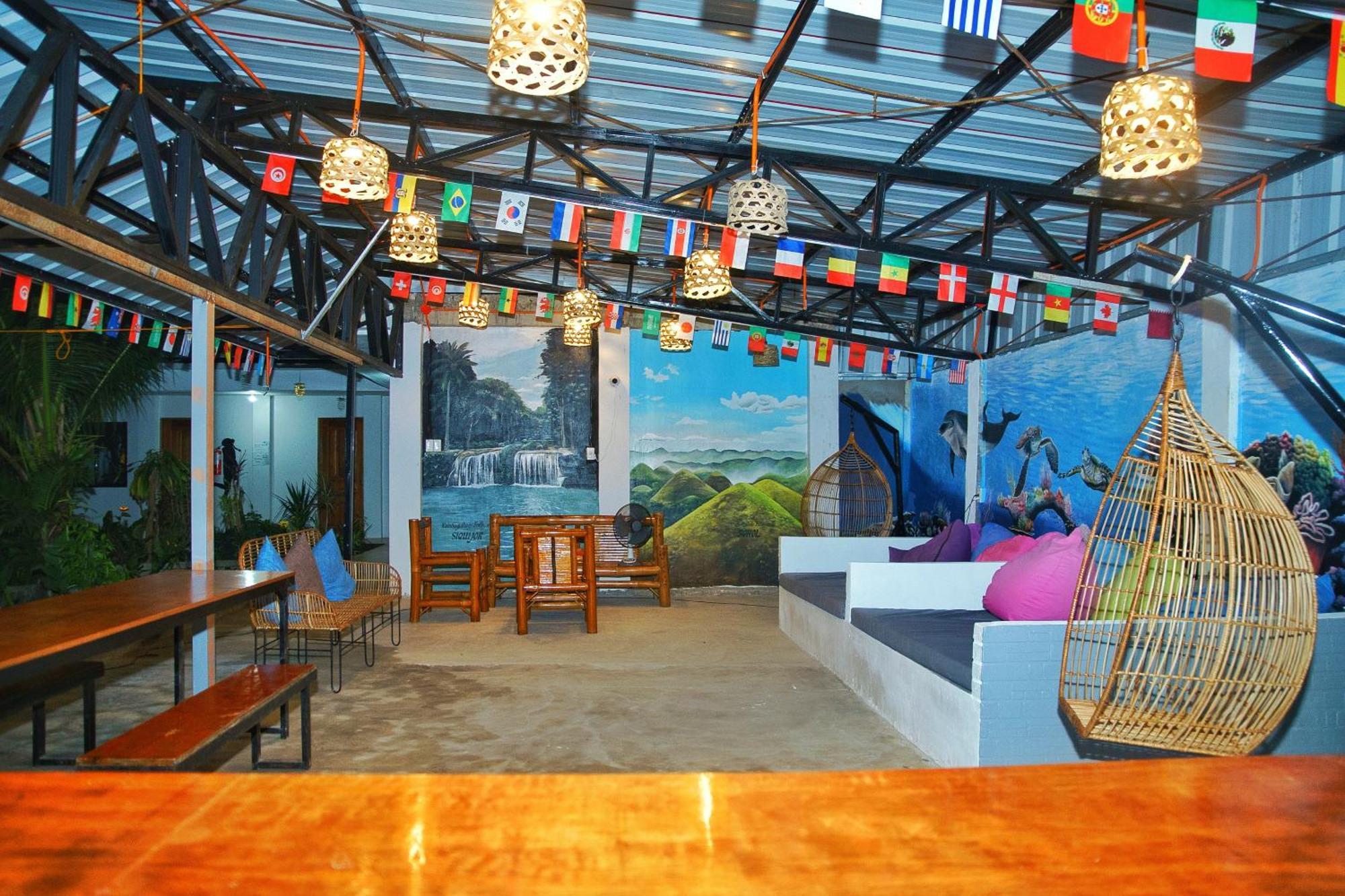 Ananas Guesthouse モアルボアル エクステリア 写真