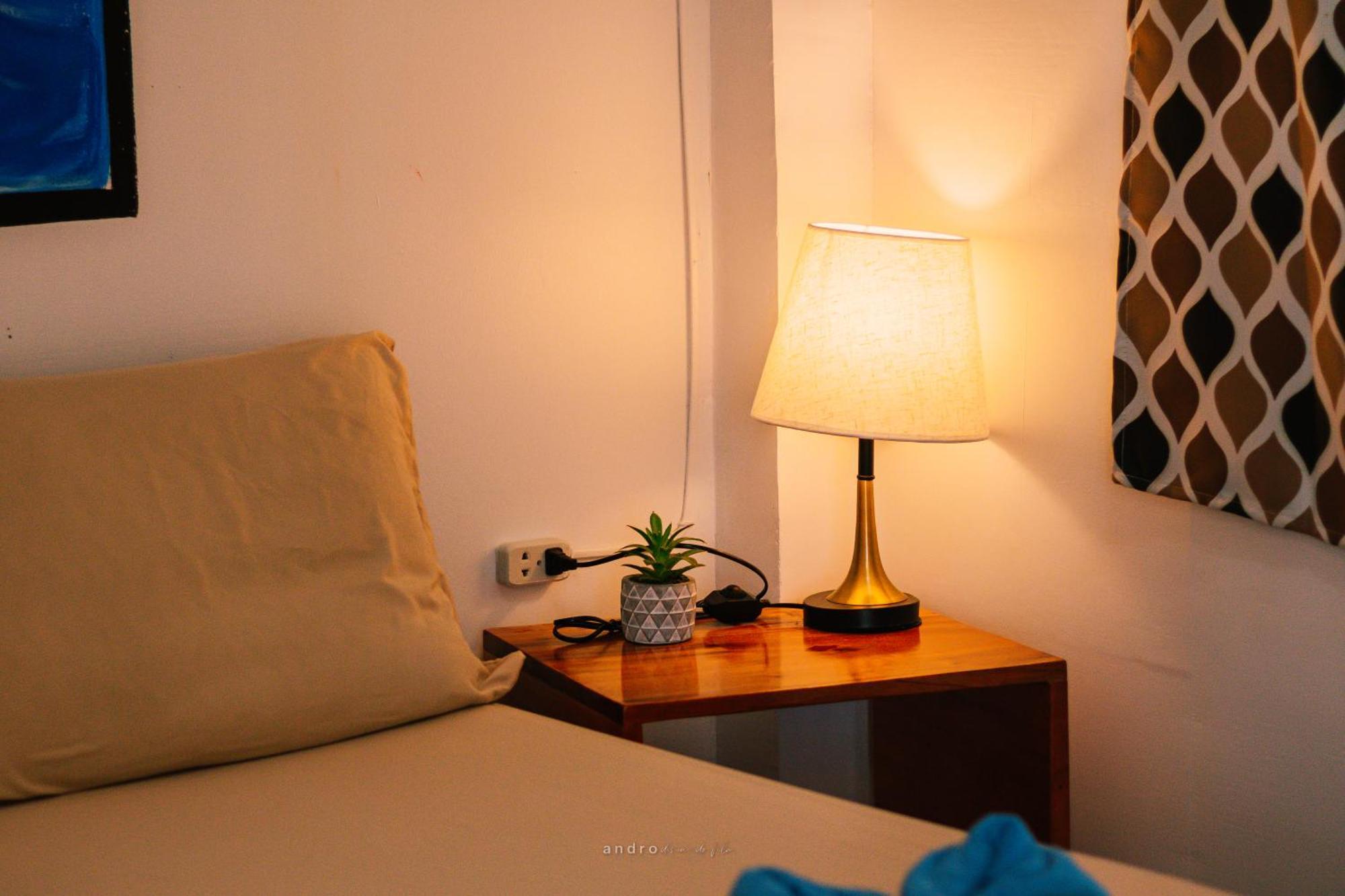 Ananas Guesthouse モアルボアル エクステリア 写真