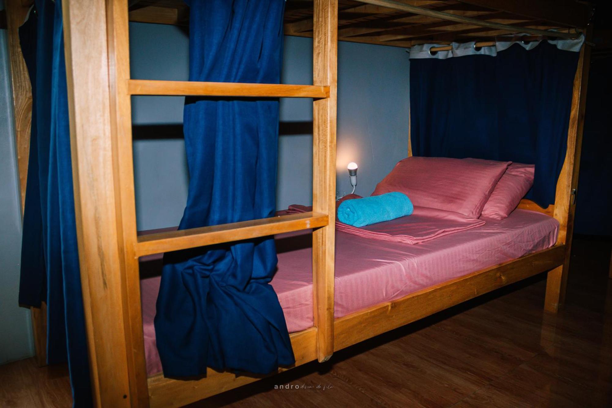 Ananas Guesthouse モアルボアル エクステリア 写真